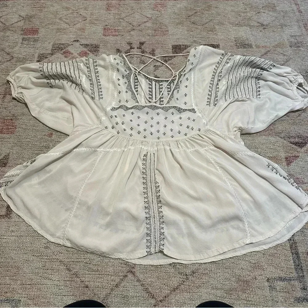 Free People Wild One Embroidered Top in Ivory size XS - Picture 9 of 16